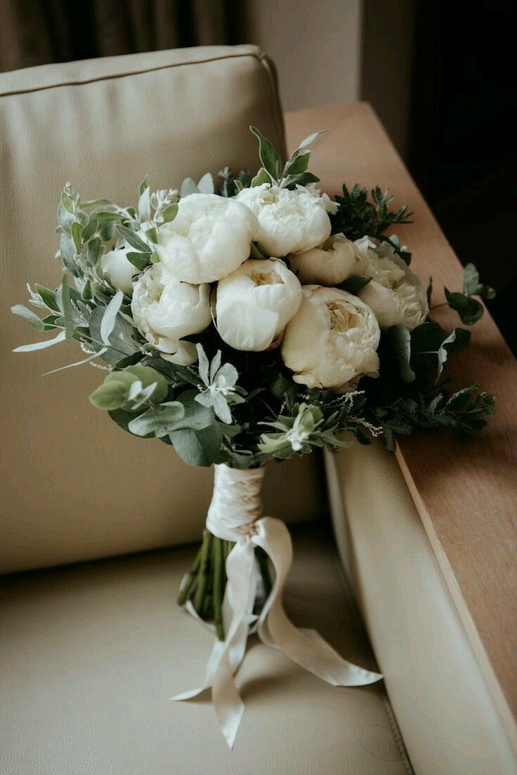 El lenguaje secreto de las bodas: qué significan realmente las flores nupciales